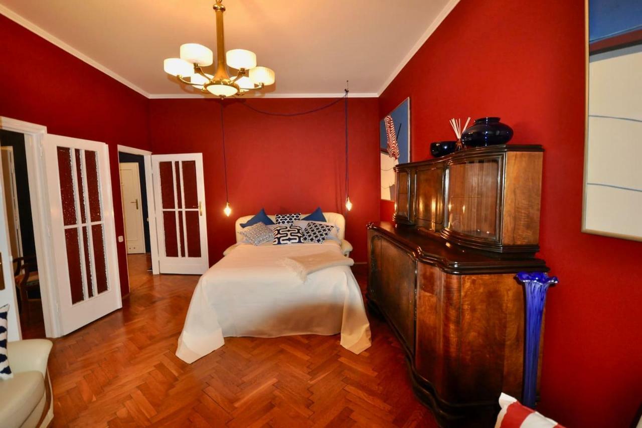 Fine Art Luxury In The Old Town Absolute Center Appartement