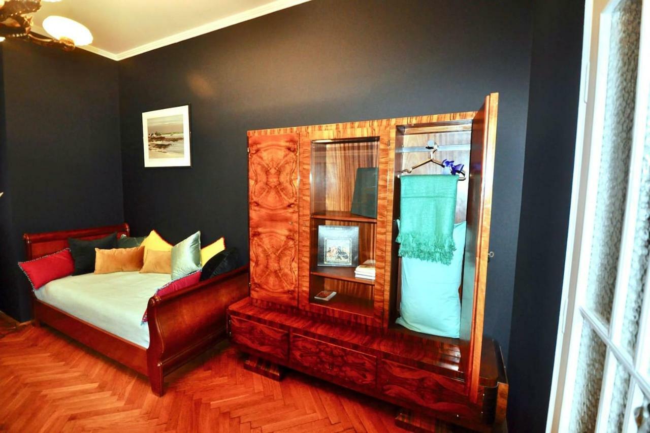 Fine Art Luxury In The Old Town Absolute Center Krakau
